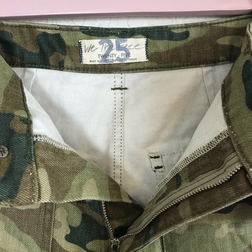 Free People We the Free Camo Crop High Waist Jeans